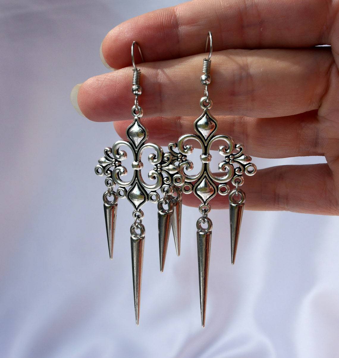 Punk Rivet Earrings For Women  - Women'S Victorian Accessories incelemesi ve fiyatı
