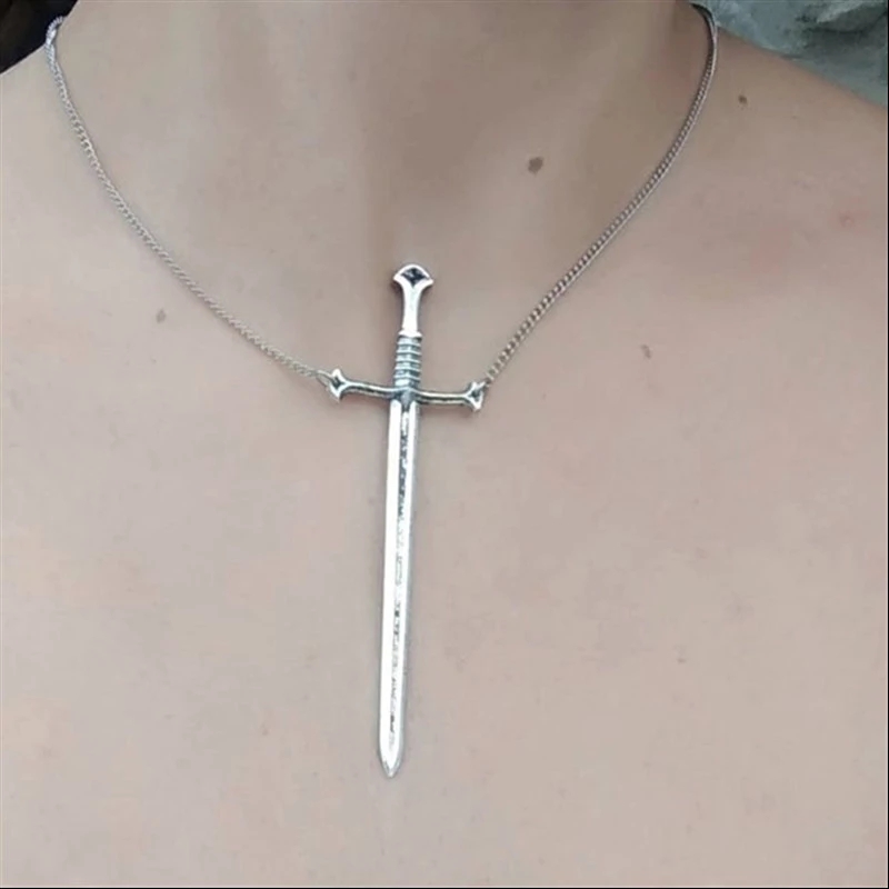 Sword Necklace,crescent Sword  - Women'S Victorian Accessories incelemesi ve fiyatı